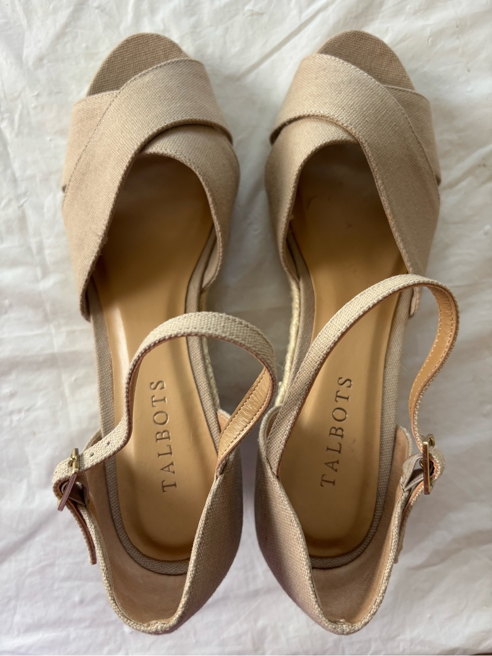 NWOT Talbots Tan Lurex Canvas Platform Wedge Sandals SZ 8.5 - Picture 9 of 14